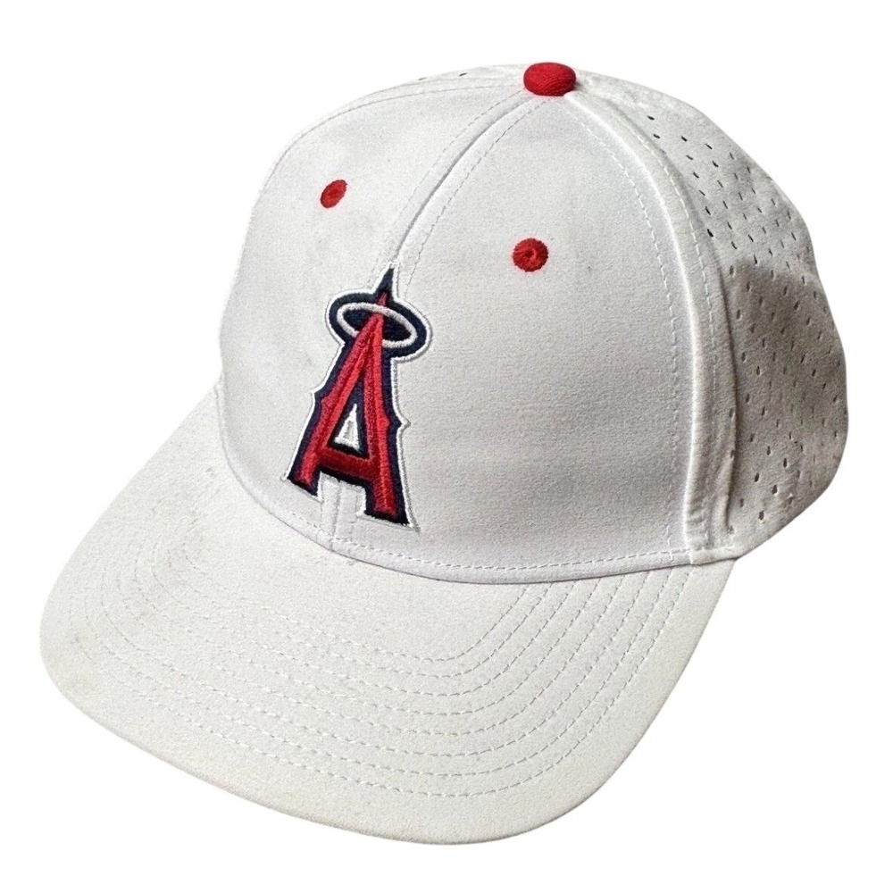 Los Angeles Angels MLB White/ Red Adjustable Performance Hat /Cap OSFM